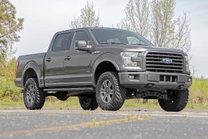 Ford F-150 Suspension Lift Kit - Front + Rear - Rough Country - 4 Inch Lift Kit | N3 Struts - '15-'20 Ford F-150 Suspension Lift Kit - Front + Rear - Rough Country - 4 Inch Lift Kit | N3 Struts - '15-'20